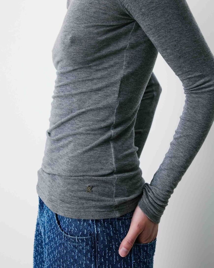 SECOND-SKIN CREW-NECK TOP ALKIAS