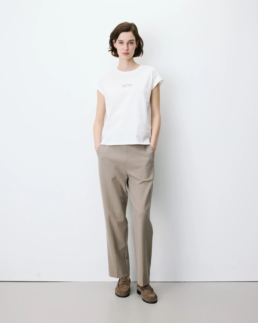 ATLAS IVORY SHORT-SLEEVED COTTON T-SHIRT WITH LETTERING