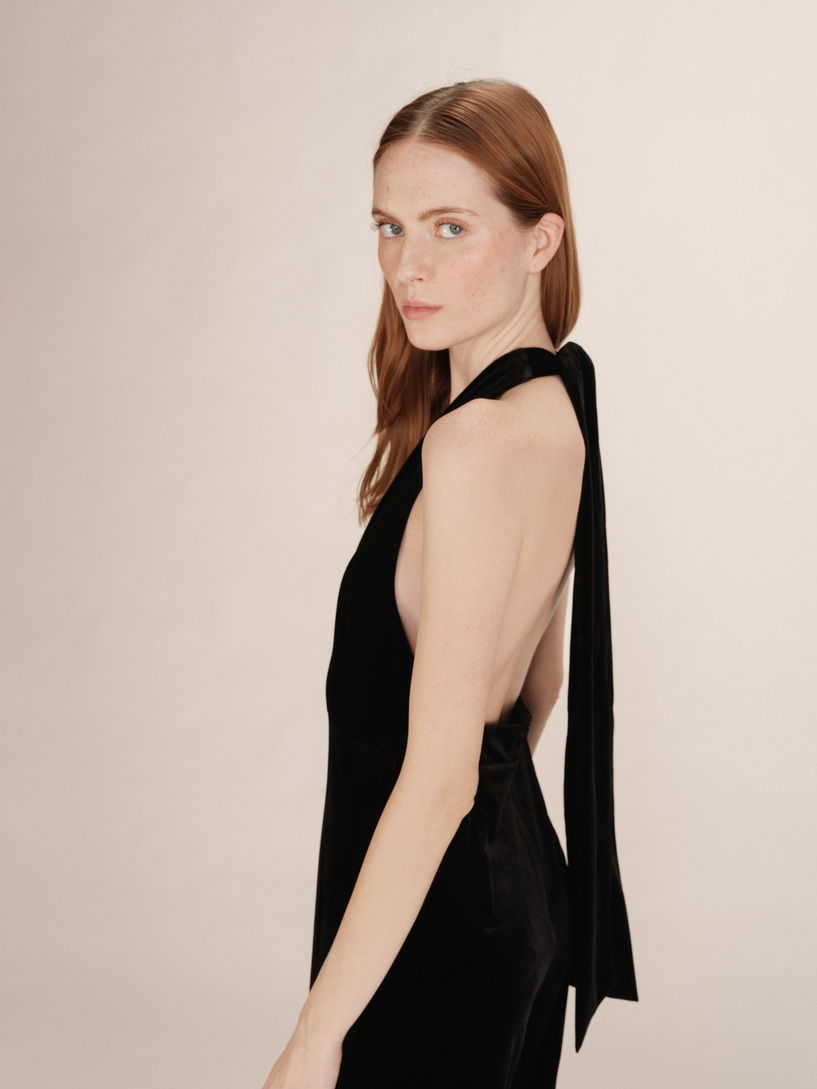 VELVET JUMPSUIT BLACK TAHARA GRACE&MILA