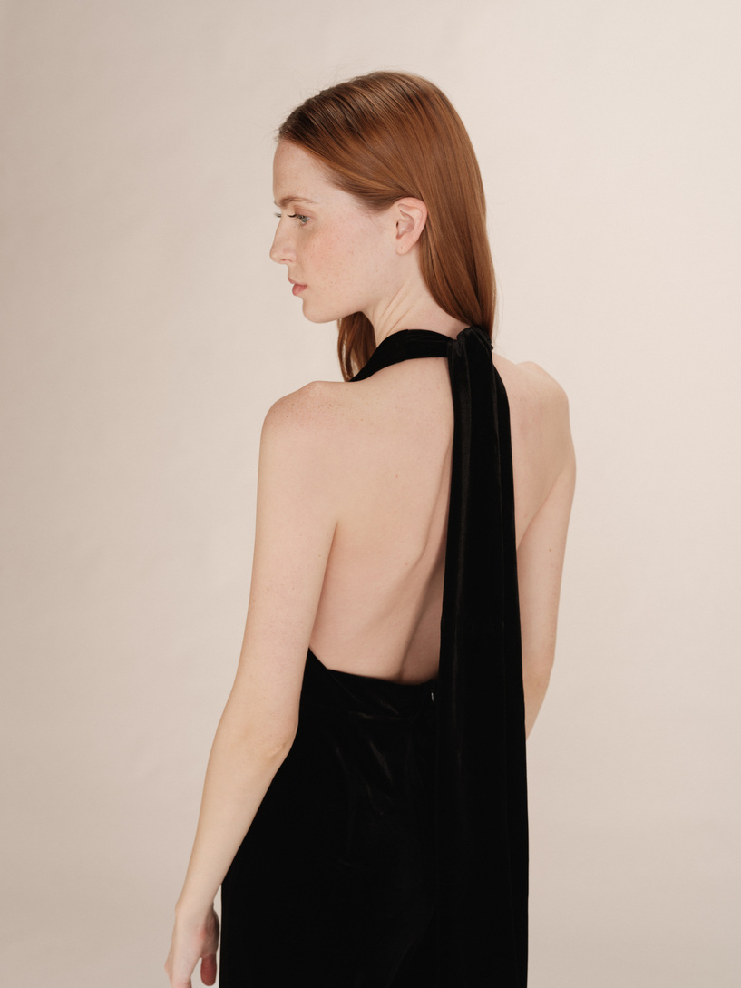 VELVET JUMPSUIT BLACK TAHARA GRACE&MILA