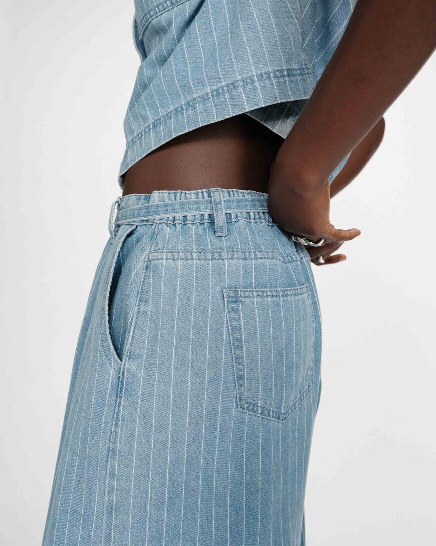 LOOSE-FIT JEANS STRIPEDBLUE POMPON