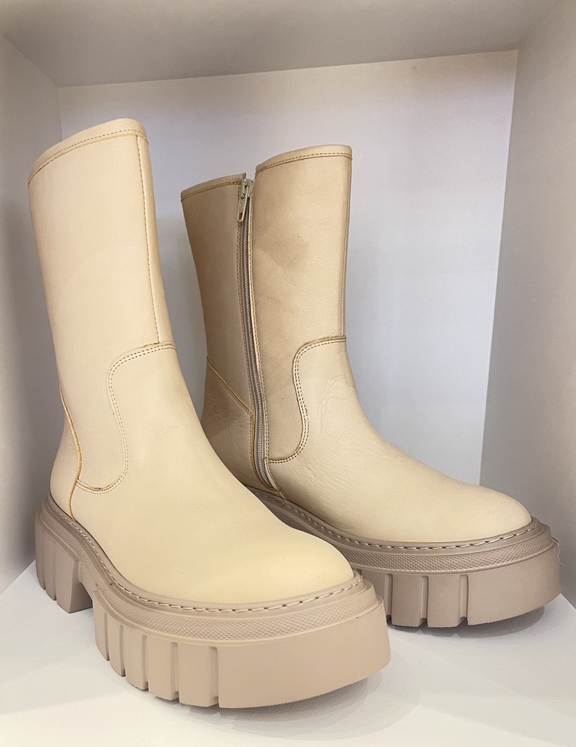LEATHER BOOTS BEIGE (21453) MILLE LUCI