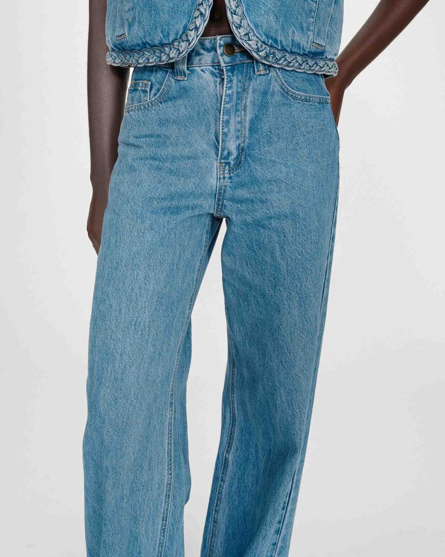 HIGH-WAIST JEANS WITH BRAIDED BELT LIGHTBLUE JADEN,28