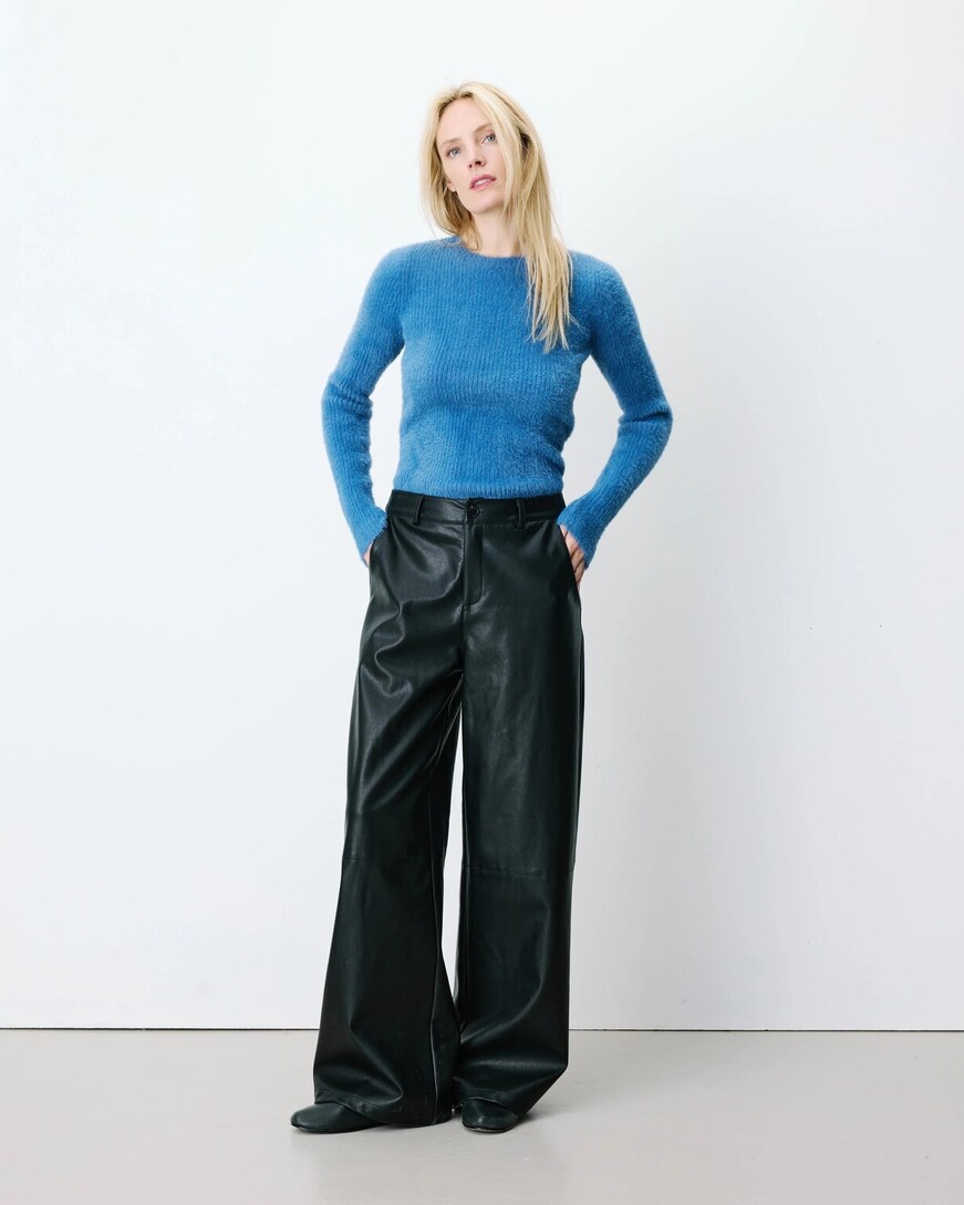 FAUX-LEATHER BARREL PANTS NOIR ALFIE