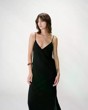 LONG LINEN DRESS WITH V-NECK AND TIED OPEN BACK  NOIR WENDAL
