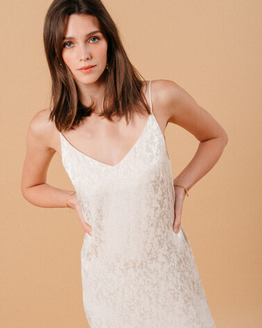 ECRU DRESS (MICHAELA) GRACE&MILA