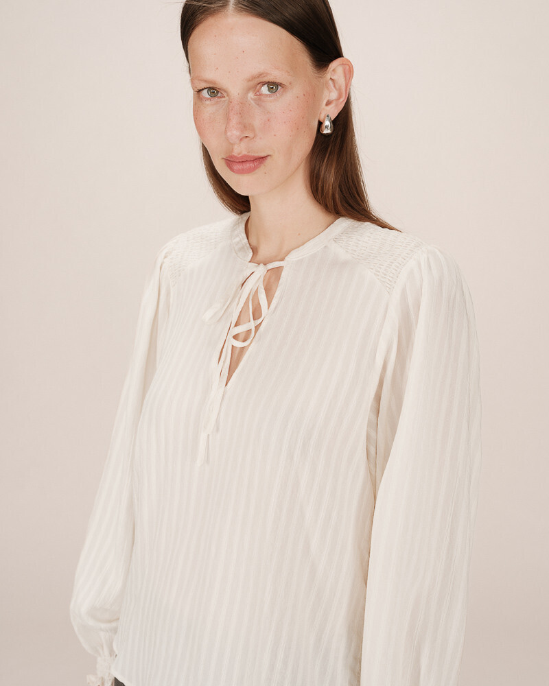 BLOUSE ECRU SERINDA GRACE&MILA