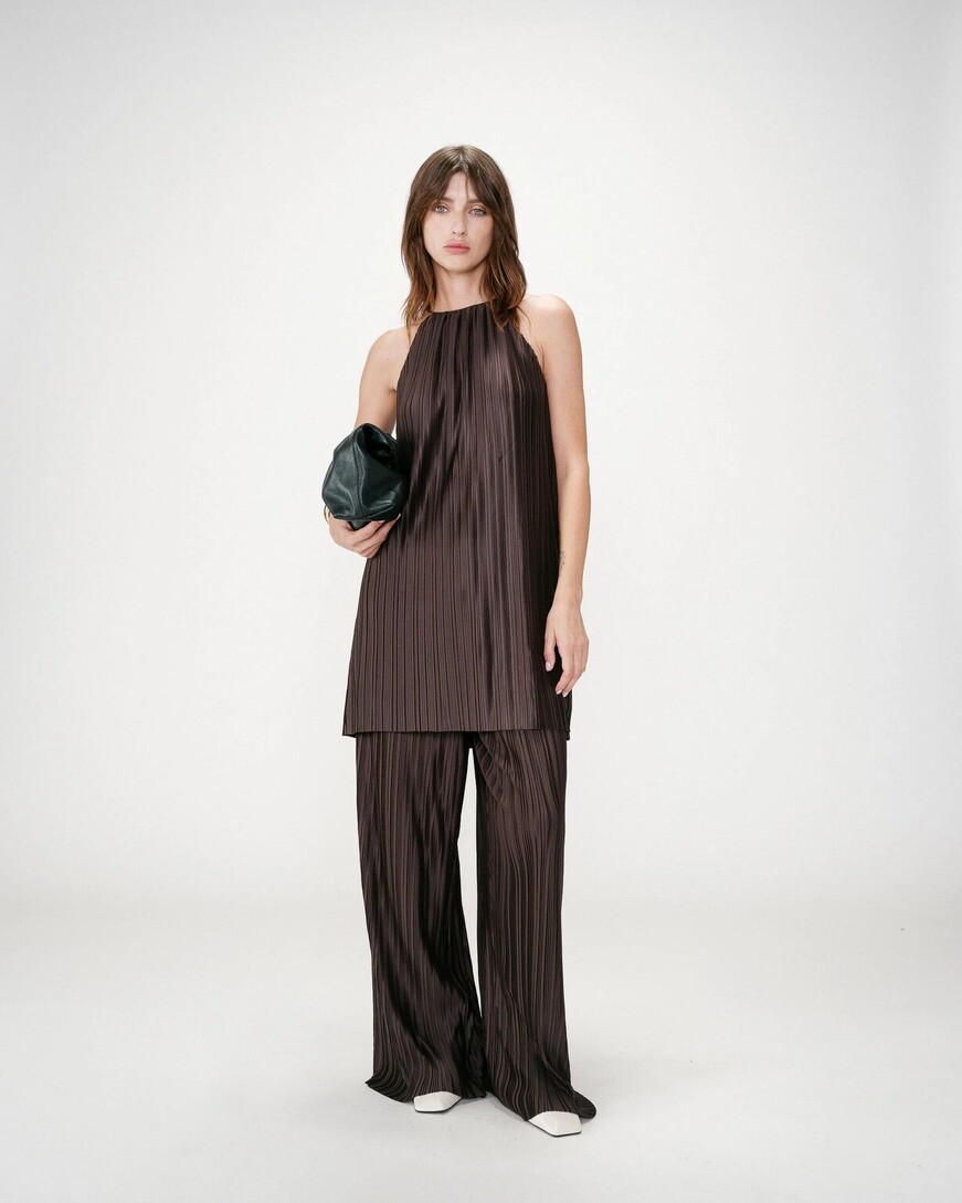 PLEATED SHORT HALTEMECK DRESS CHOCOLAT WILONA,L