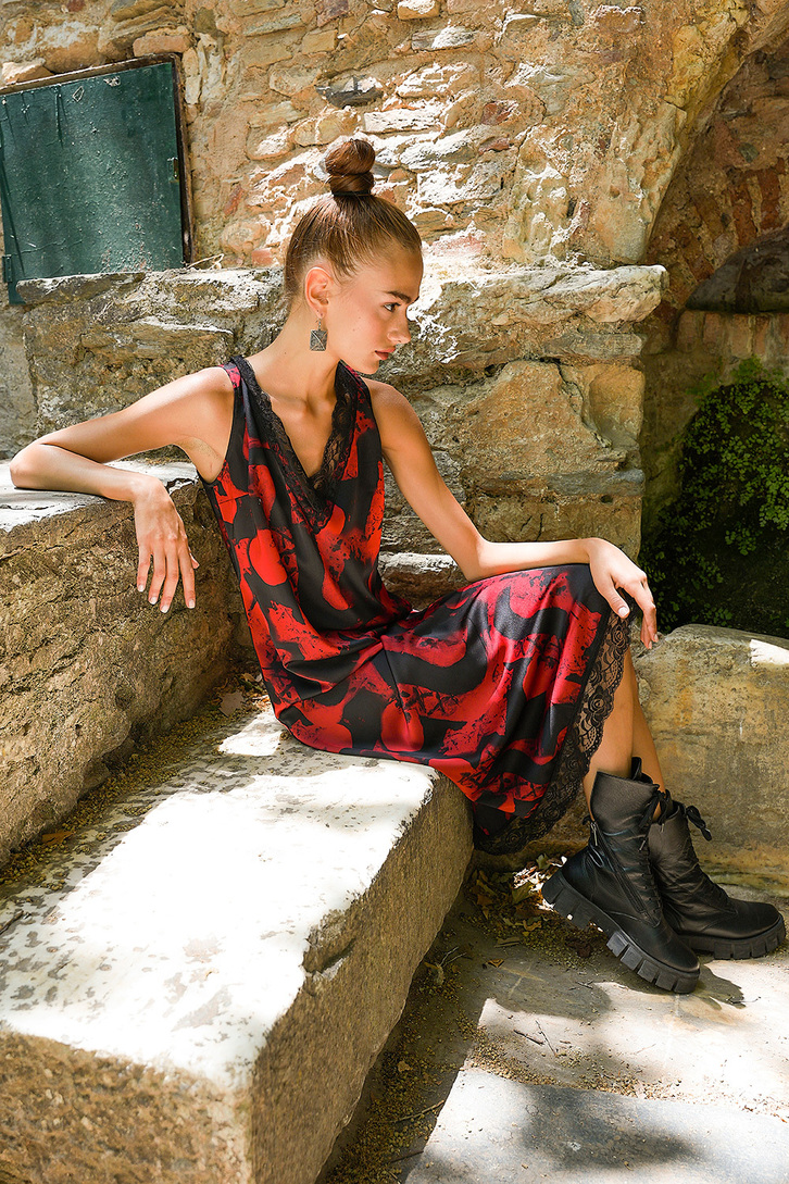 DARCY DRESS FEEL CUTE